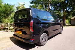 FORD E-TRANSIT CUSTOM 340 L1 ELECTRIC RWD 100kW 65kWh H1 Kombi Limited 9 Seater Auto